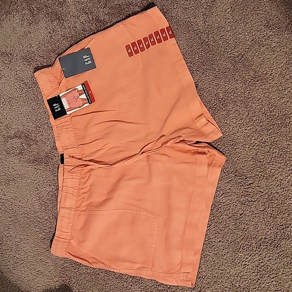 NWT GAP women's XL pull-on tencel shorts in  strawberry ice pink